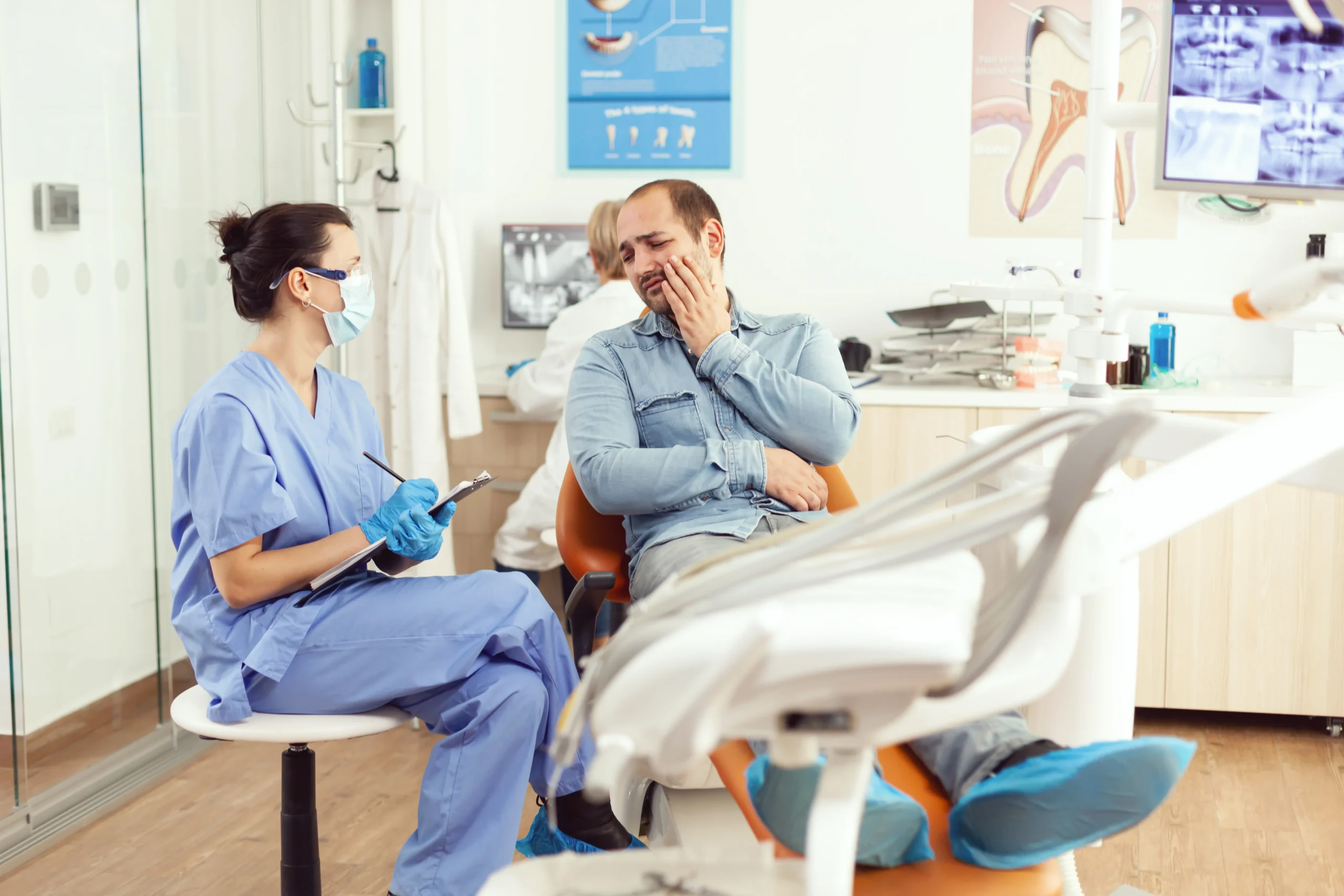 saturday dentist in little italy, on
